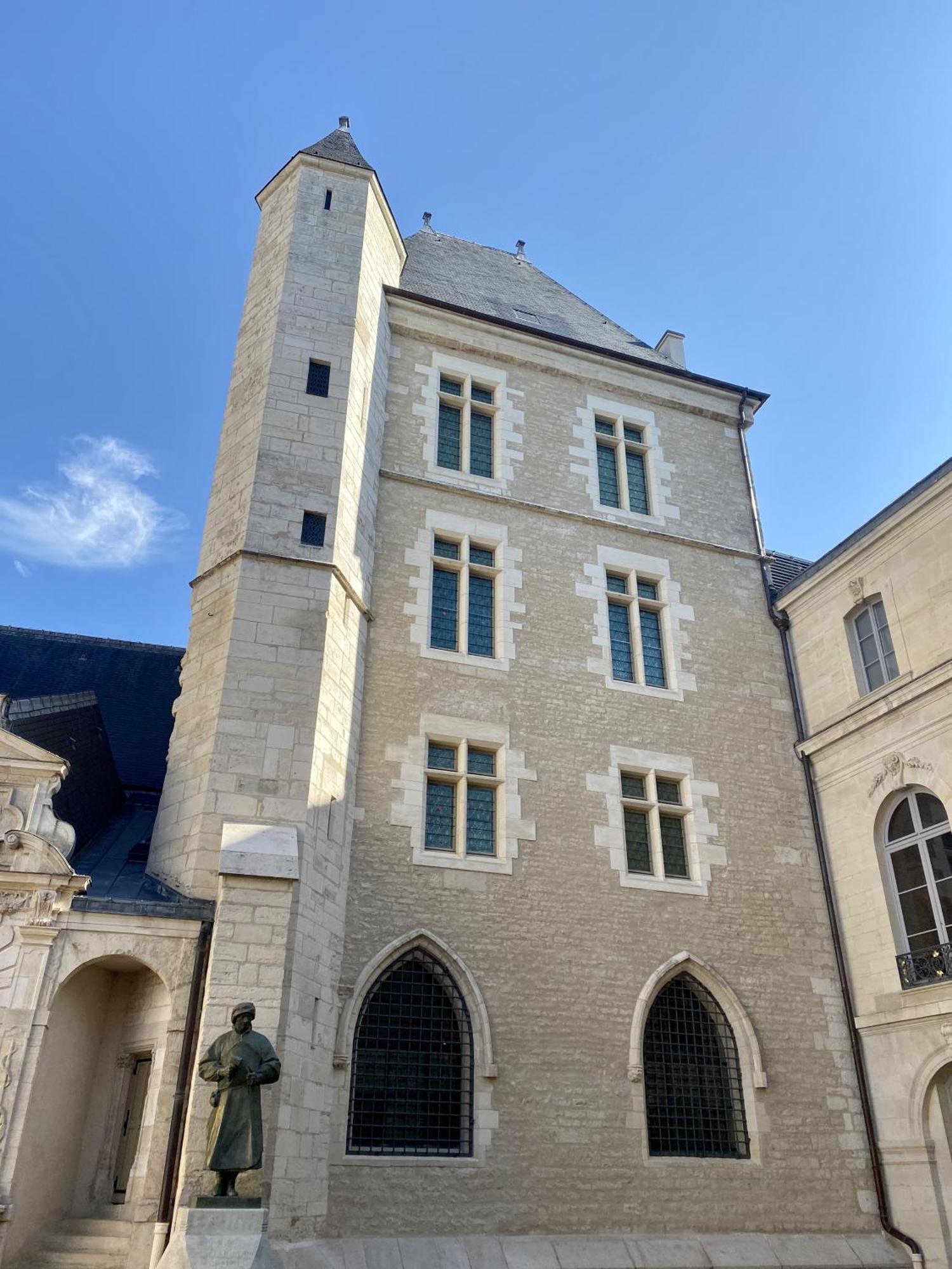 Le Rousseau - Appartement & Suite En Hypercentre Dijon Kültér fotó
